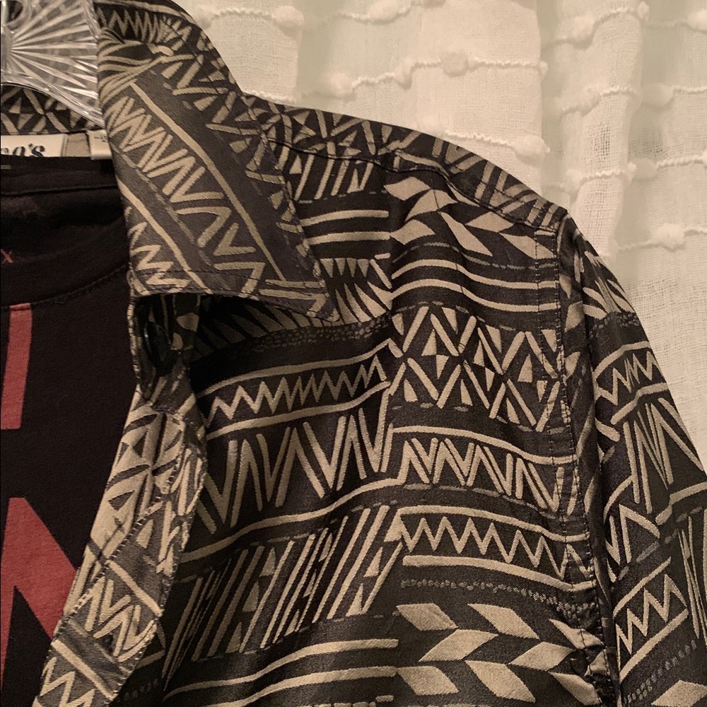 100% Silk Chico’s Design (M) Aztec Southwestern Navajo